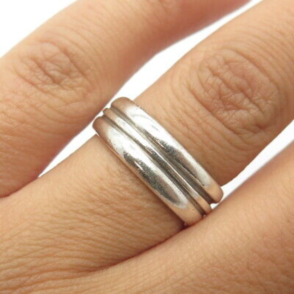 925 Sterling Silver Vintage RAB Lined Band Ring Size 7
